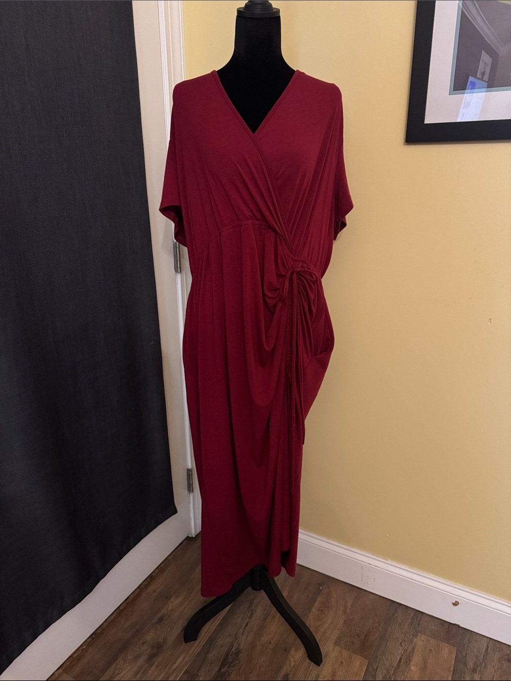 Elegant Burgundy Maxi Dress with Side Knot and ruching details.
